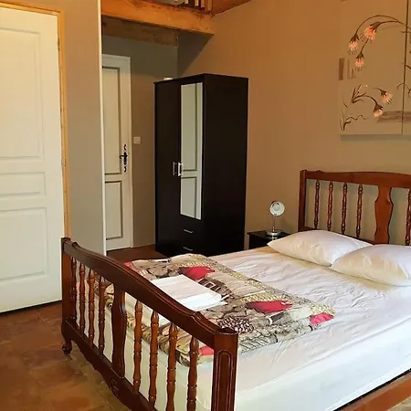 別荘 Grande Maison Familiale Avec Piscine Couverte *