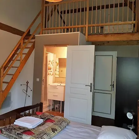 Grande Maison Familiale Avec Piscine Couverte Lespignan