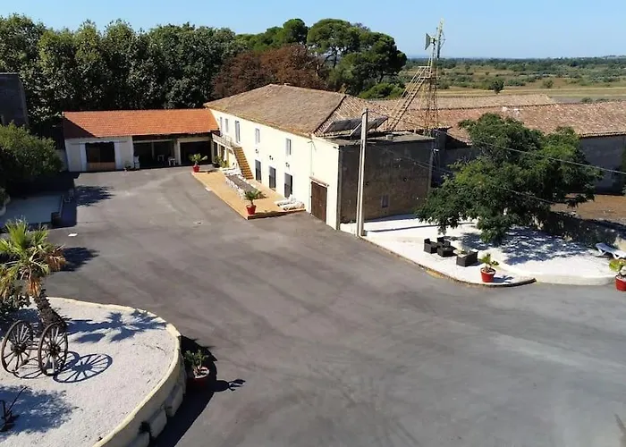 Vakantiehuis Grande Maison Familiale Avec Piscine Couverte